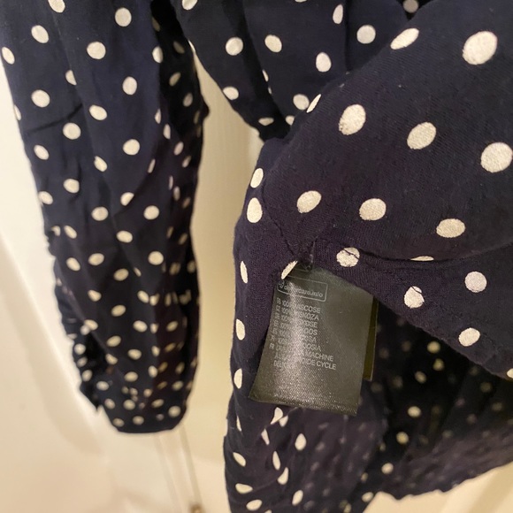 Navy blue polka dot button up - Picture 4 of 4